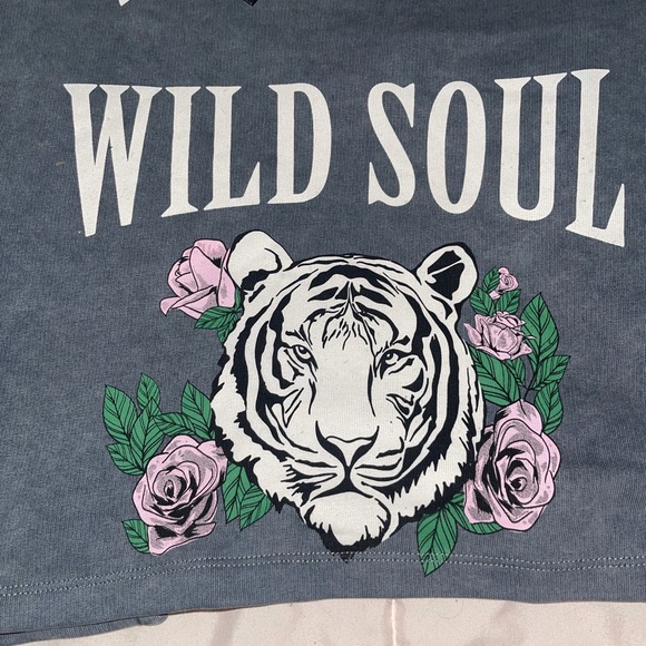 CROP TOP LONG SLEEVE - Picture 2 of 4